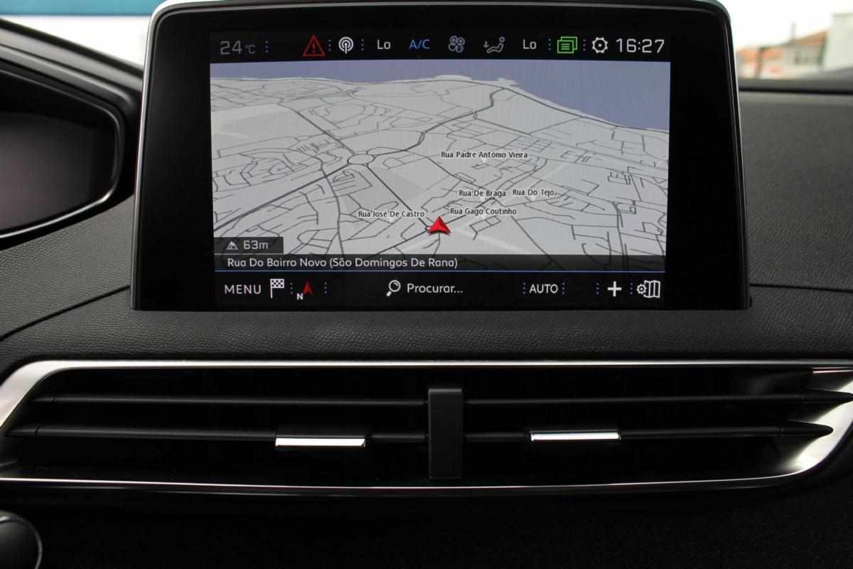 peugeot-5008-2019-diesel-1499cc