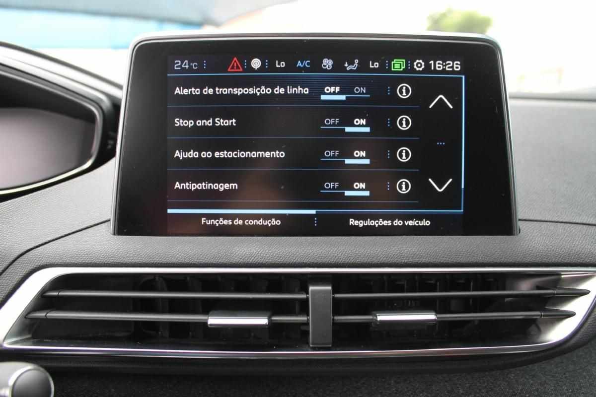 peugeot-5008-2019-diesel-1499cc