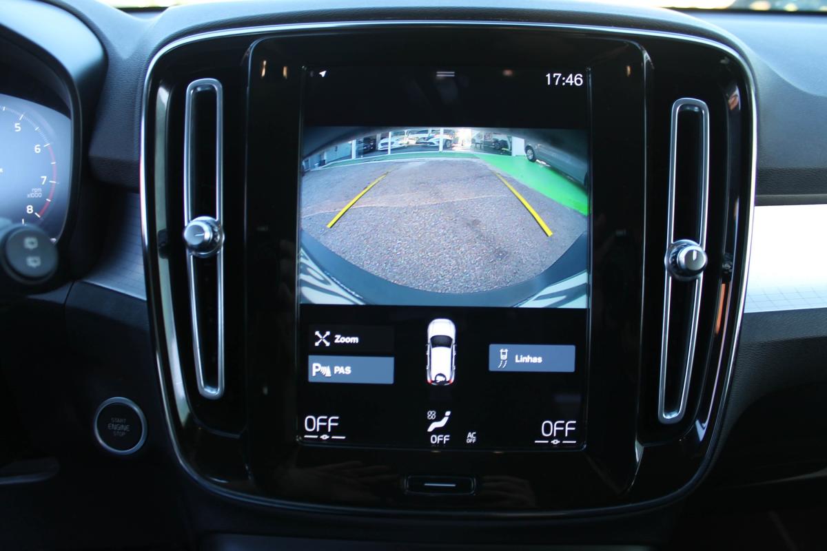volvo-xc40-2021-gasolina-1477cc