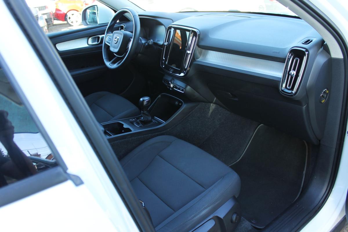 volvo-xc40-2021-gasolina-1477cc