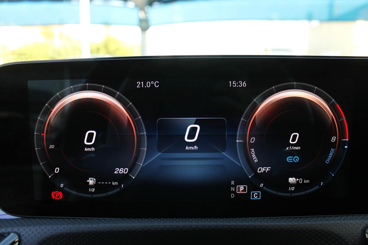 mercedes-benz-cla-2021-hibrido-a-gasolina-1332cc