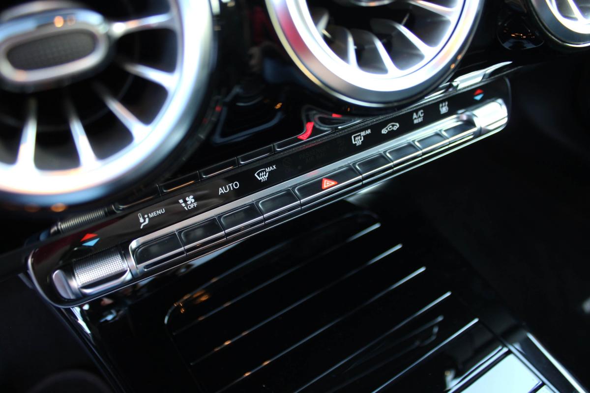 mercedes-benz-cla-2021-hibrido-a-gasolina-1332cc