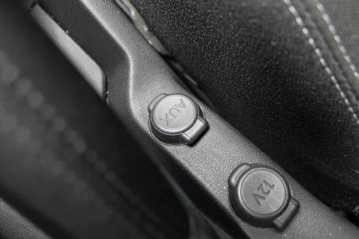 ds-ds-3-2017-diesel-1560cc