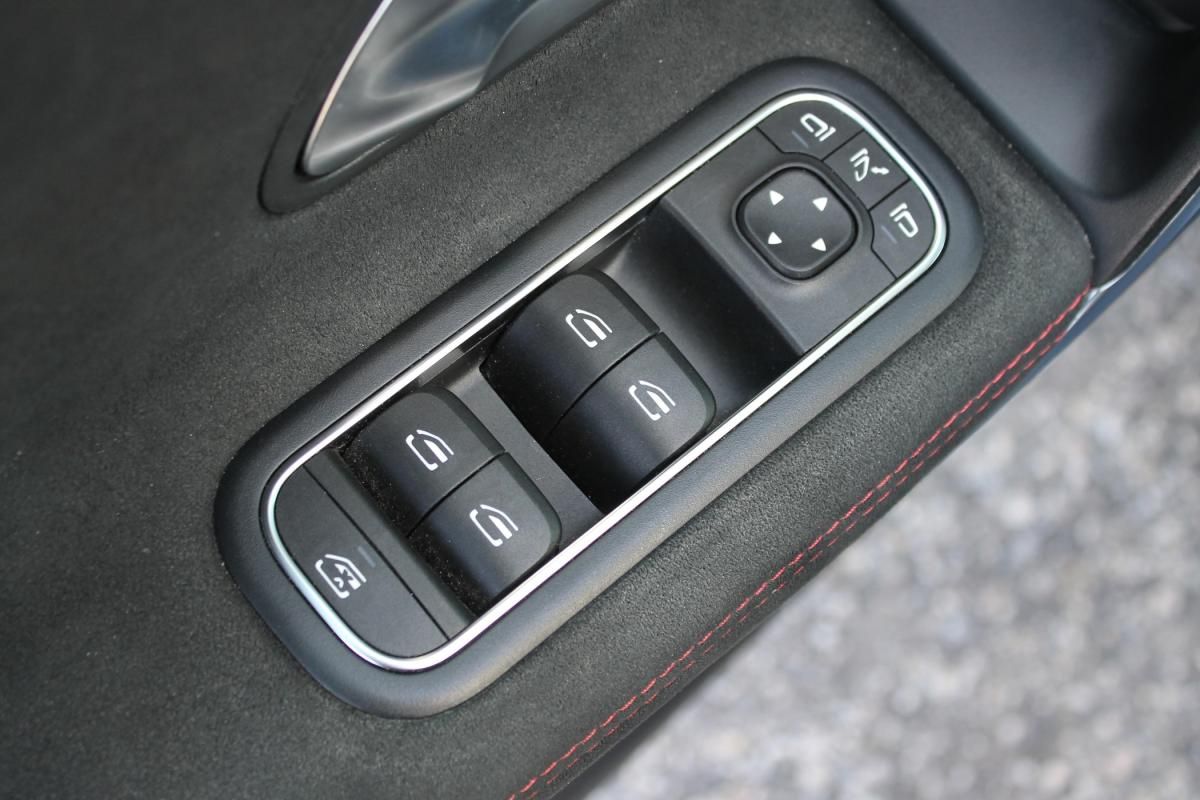 mercedes-benz-classe-a-2021-hibrido-a-gasolina-1332cc
