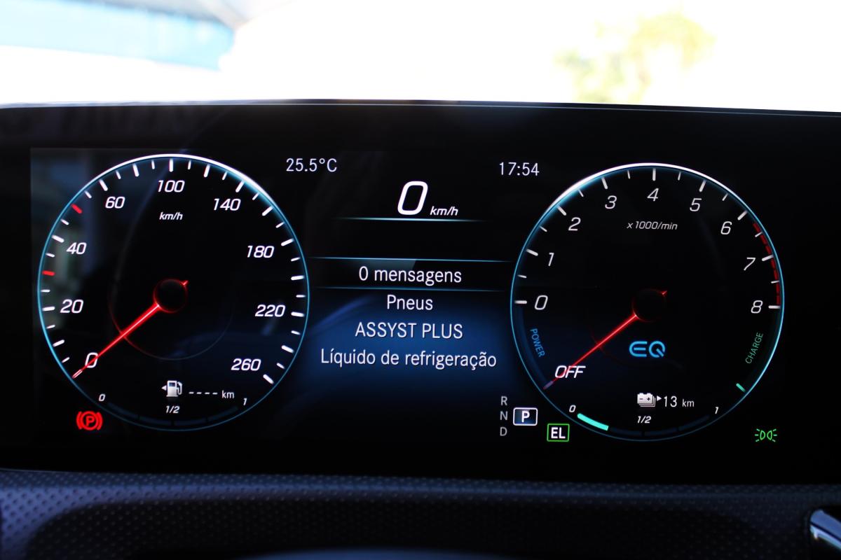 mercedes-benz-classe-a-2021-hibrido-a-gasolina-1332cc