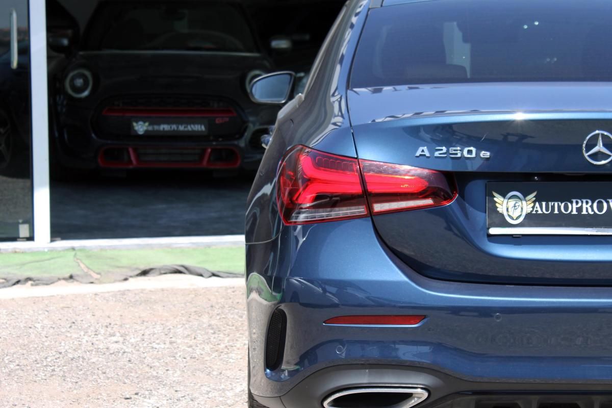 mercedes-benz-classe-a-2021-hibrido-a-gasolina-1332cc