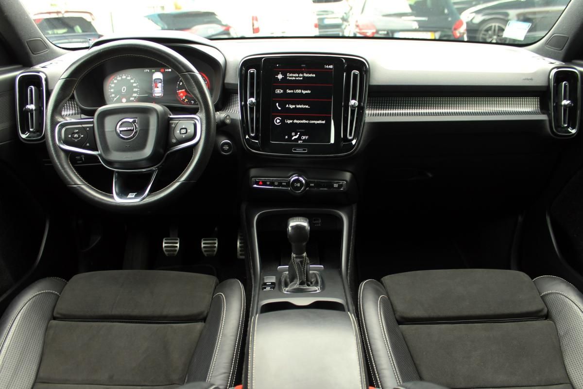 volvo-xc40-2018-gasolina-1477cc