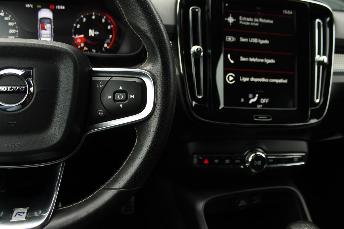 volvo-xc40-2018-gasolina-1477cc