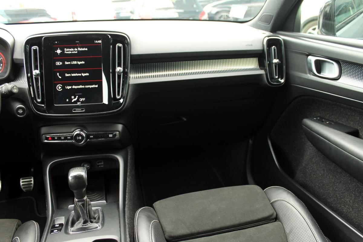 volvo-xc40-2018-gasolina-1477cc