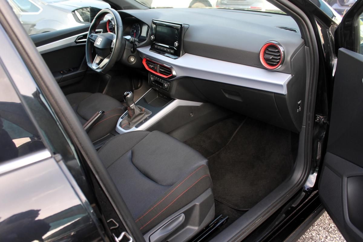 seat-arona-2021-gasolina-999cc