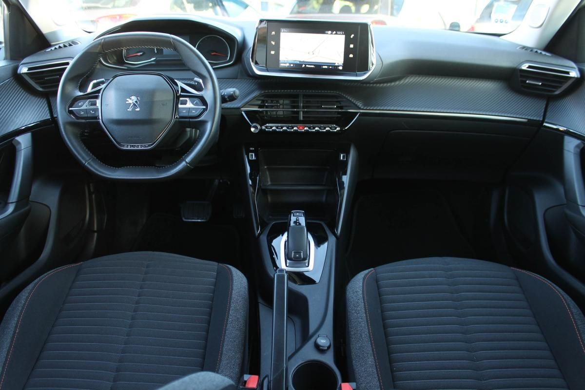 peugeot-2008-2021-gasolina-1199cc