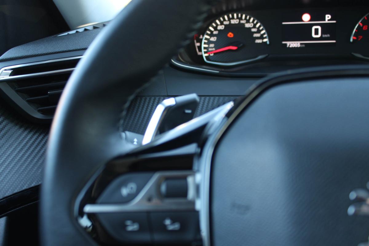 peugeot-2008-2021-gasolina-1199cc