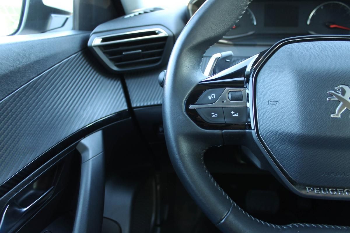 peugeot-2008-2021-gasolina-1199cc