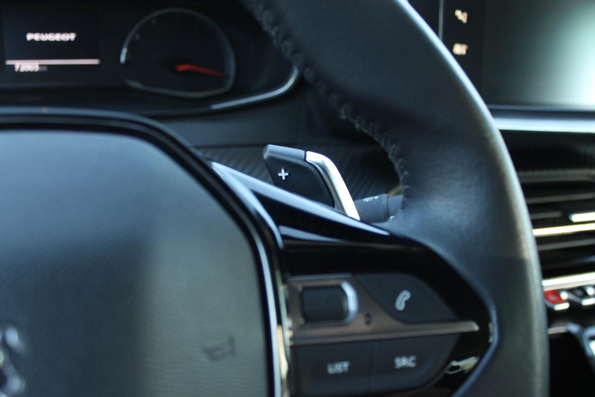 peugeot-2008-2021-gasolina-1199cc
