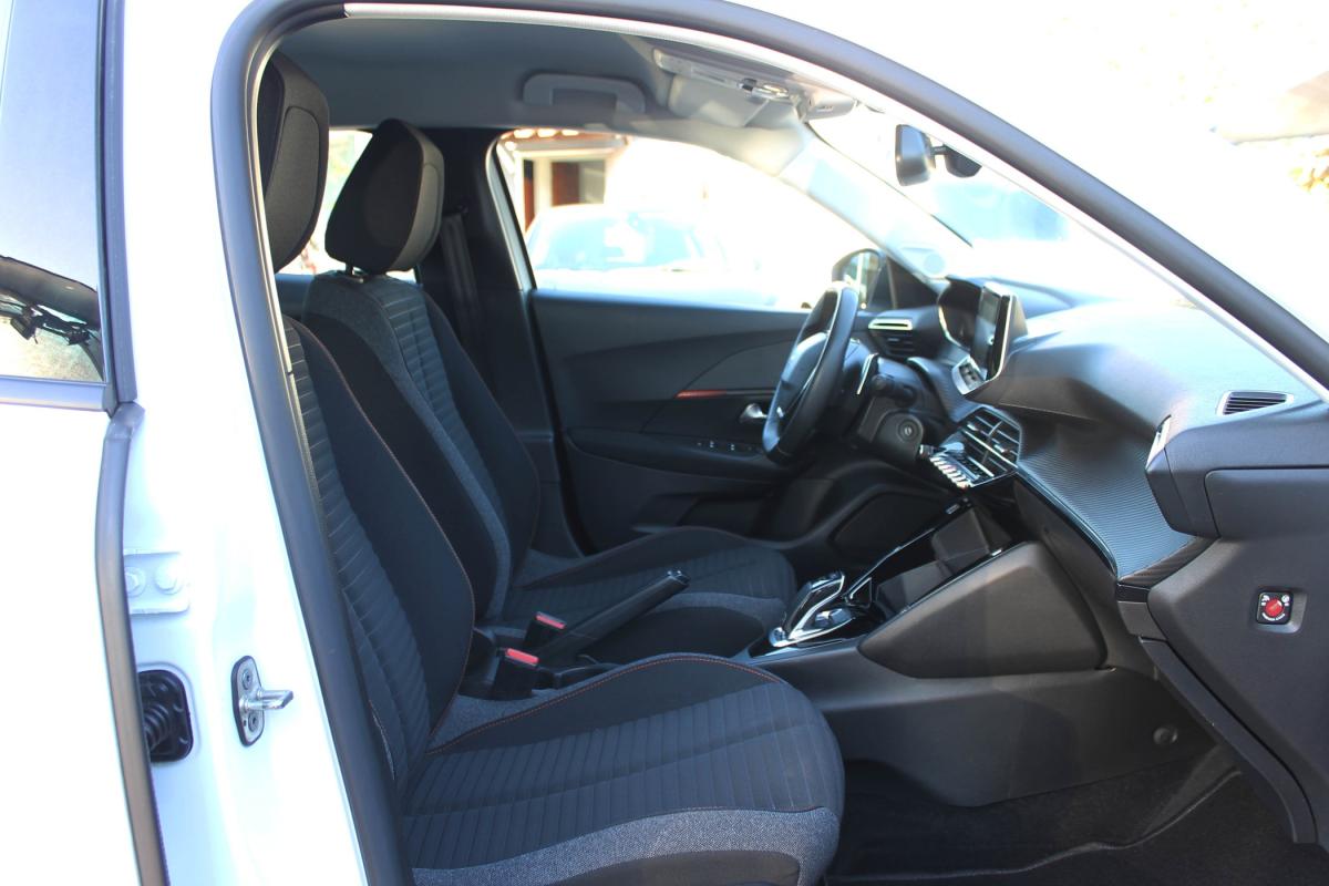 peugeot-2008-2021-gasolina-1199cc