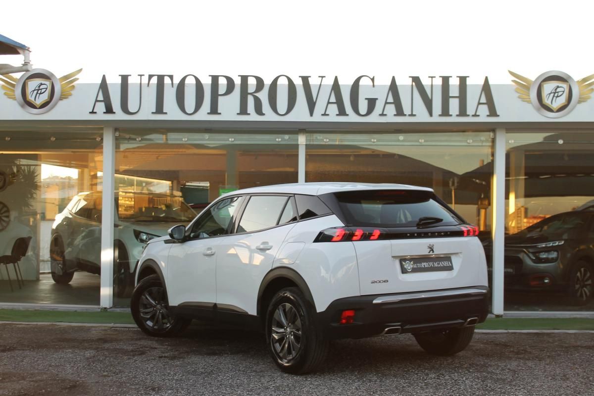 peugeot-2008-2021-gasolina-1199cc
