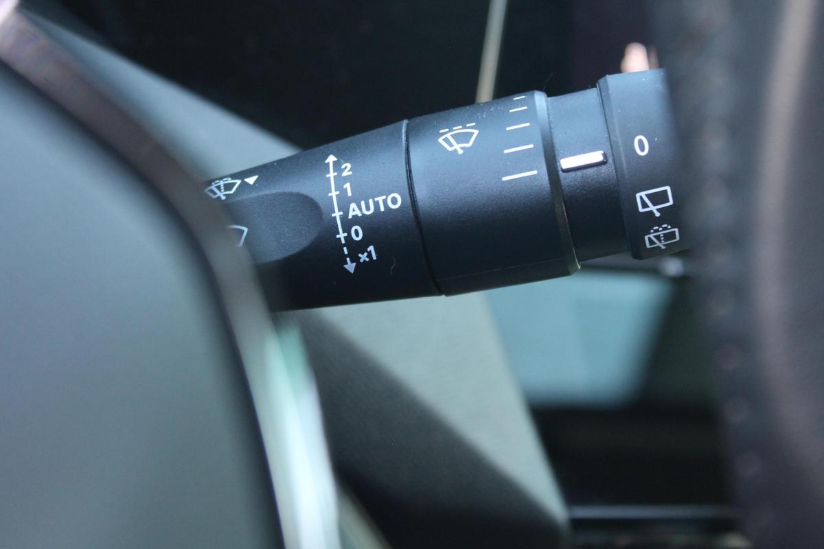 peugeot-308-2022-gasolina-1199cc