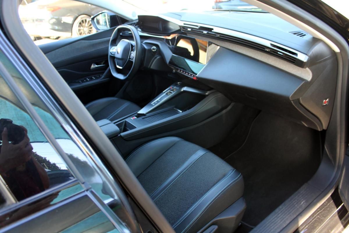 peugeot-308-2022-gasolina-1199cc