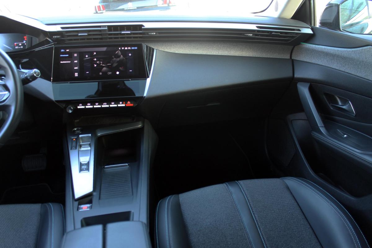 peugeot-308-2022-gasolina-1199cc