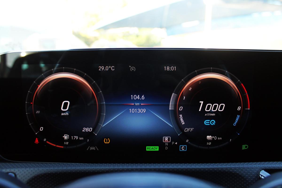 mercedes-benz-cla-2022-hibrido-a-gasolina-1332cc