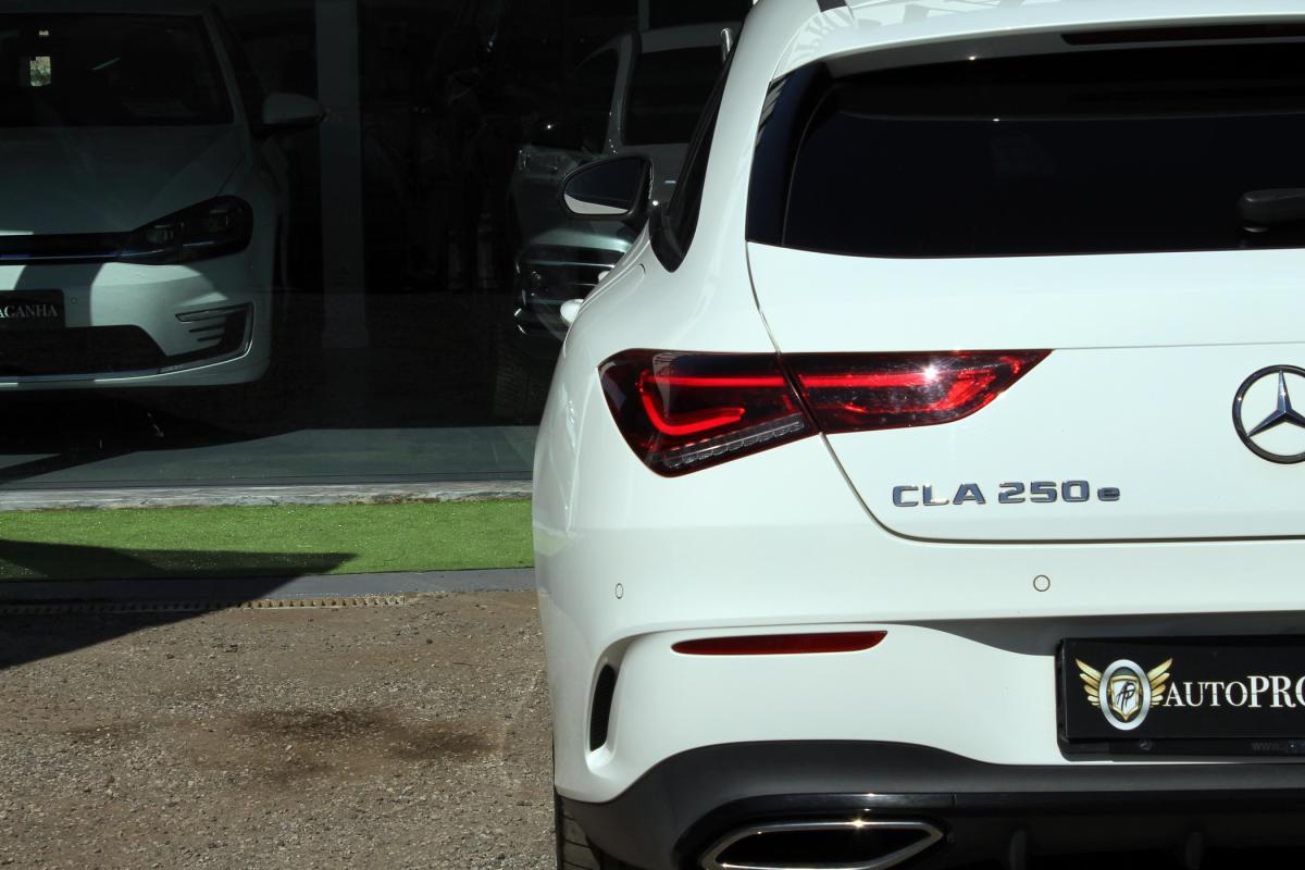 mercedes-benz-cla-2022-hibrido-a-gasolina-1332cc