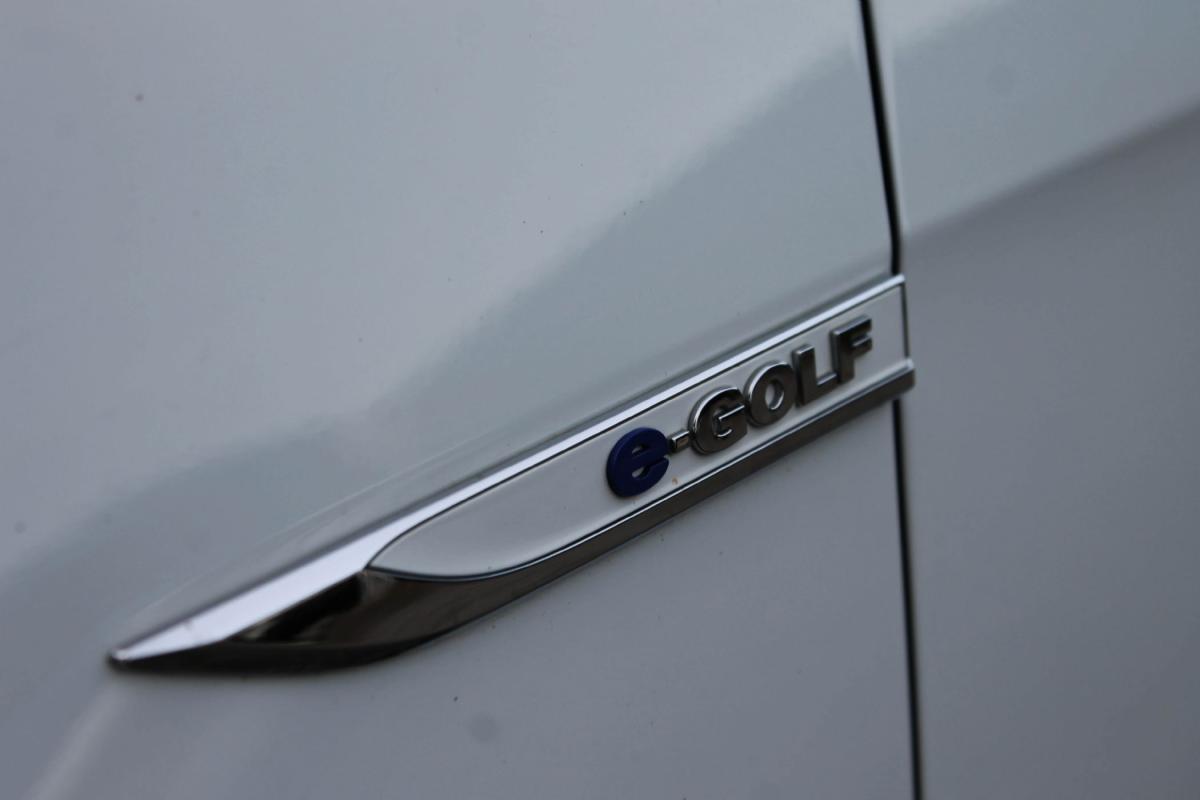 volkswagen-golf-2020-eletrico-500cc