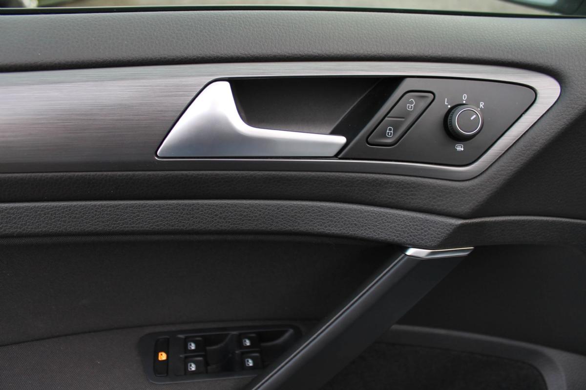 volkswagen-golf-2020-eletrico-500cc