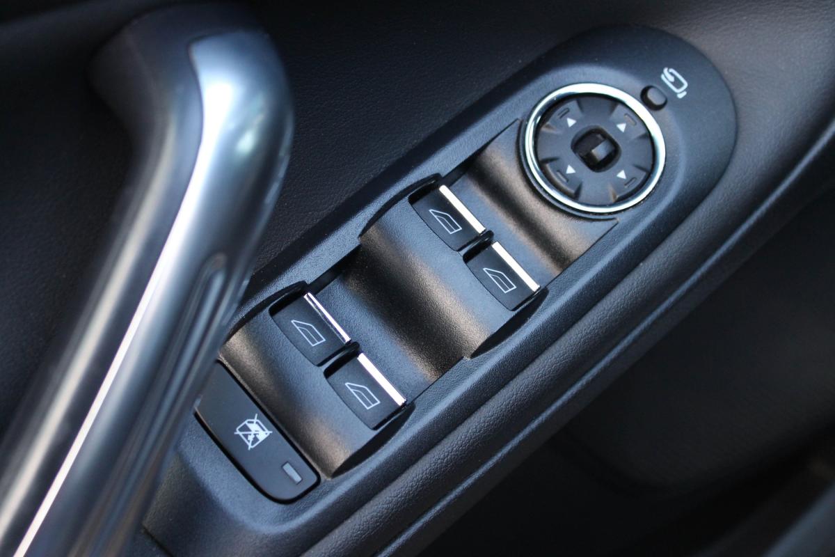 ford-s-max-2010-diesel-1997cc