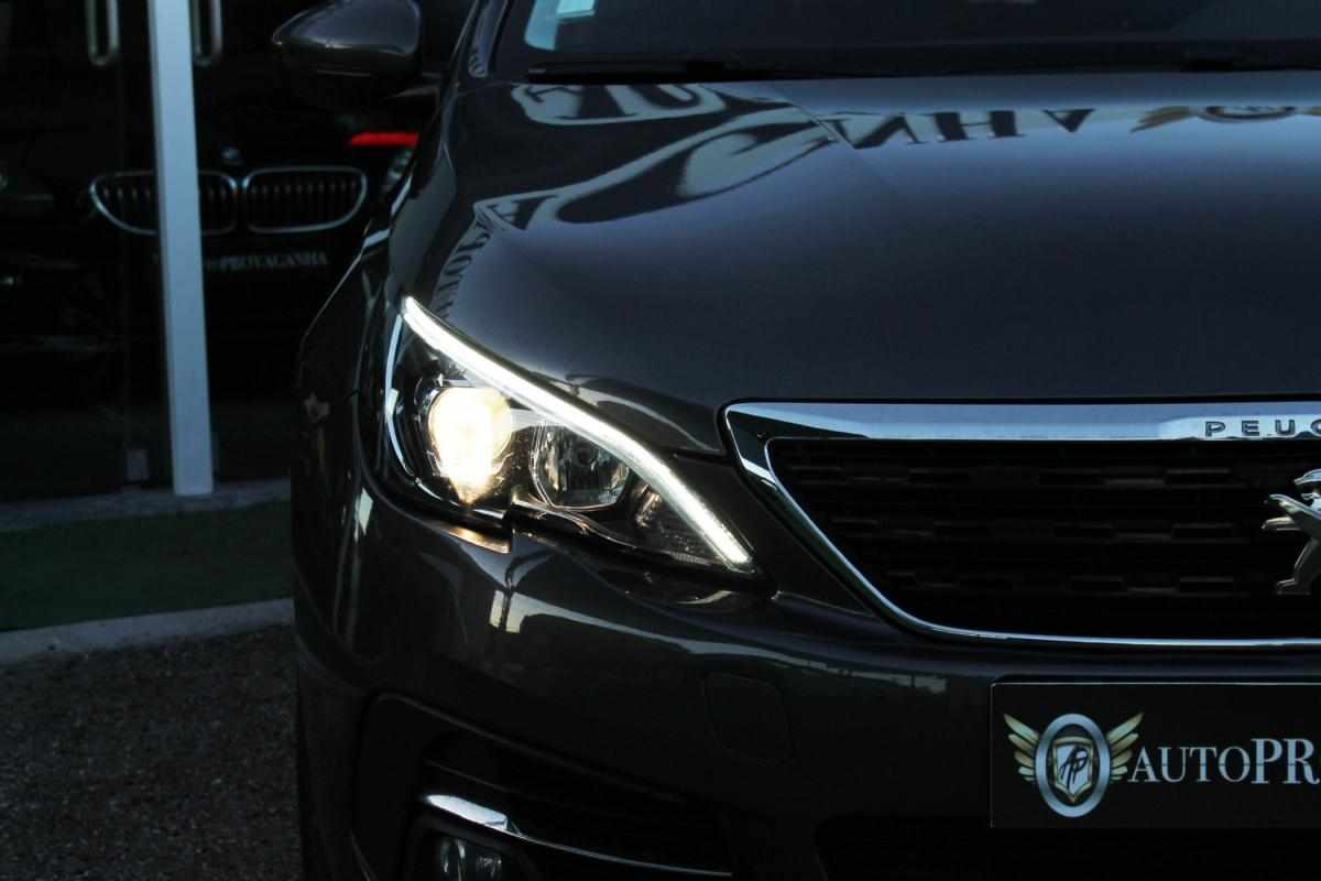 peugeot-308-sw-2021-diesel-1499cc