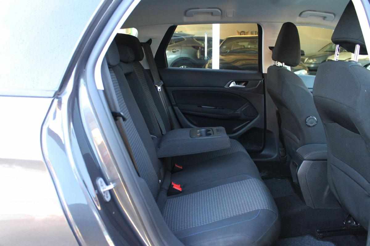 peugeot-308-sw-2021-diesel-1499cc