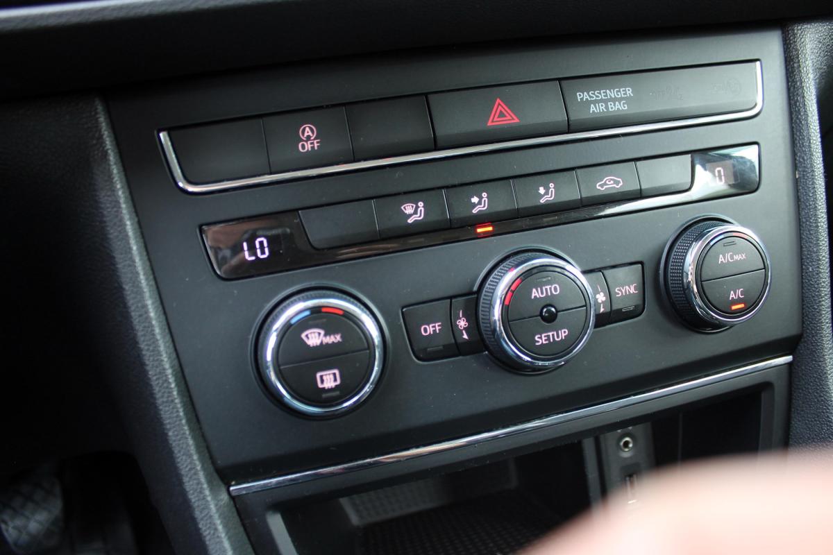 seat-leon-st-2015-diesel-1598cc