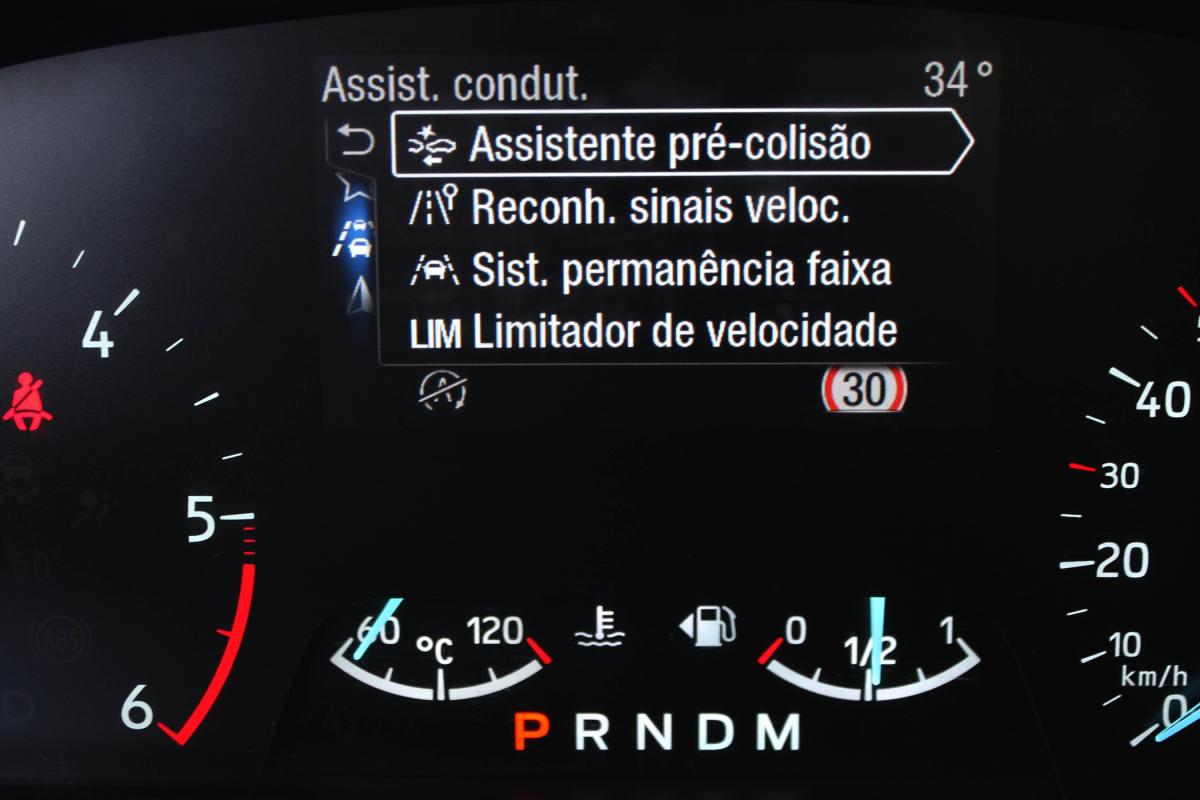 ford-focus-2020-diesel-1499cc