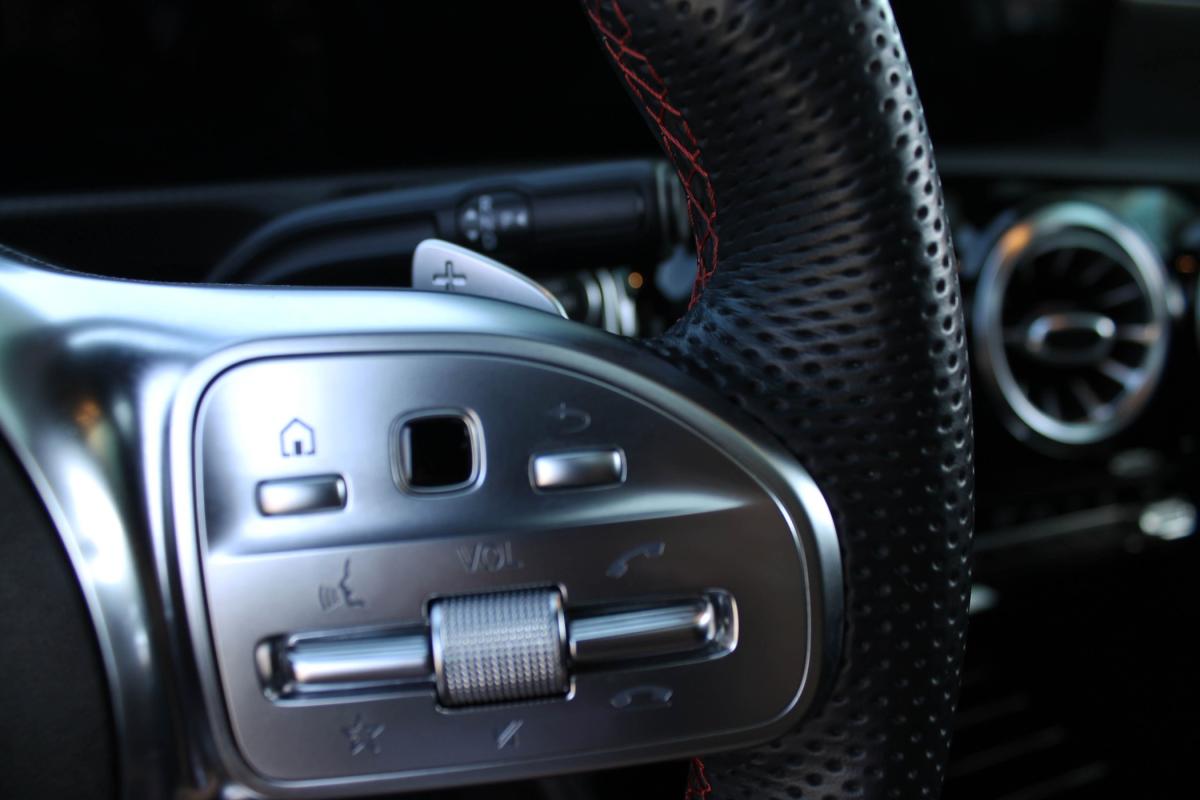 mercedes-benz-classe-a-2020-hibrido-a-gasolina-1332cc