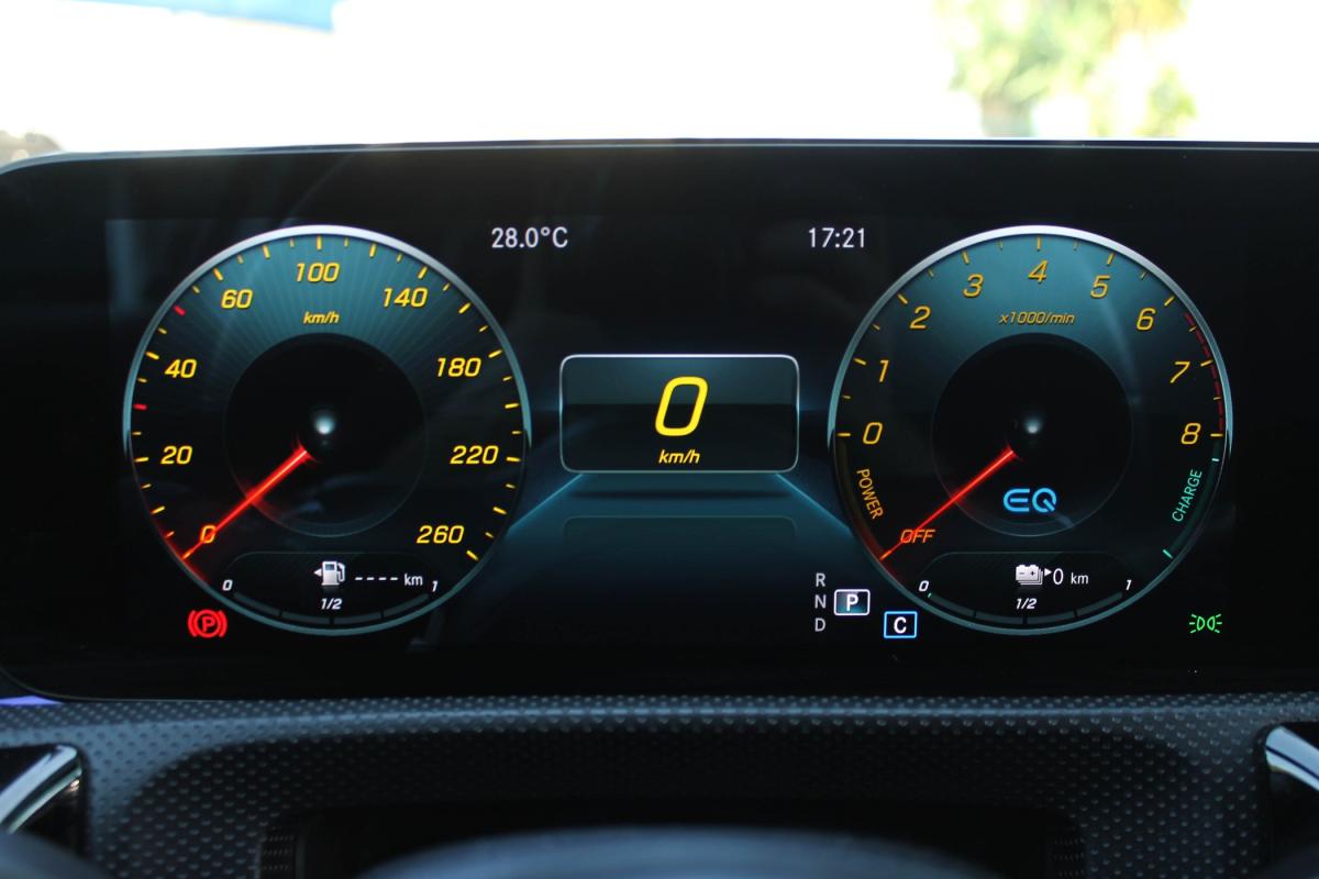 mercedes-benz-classe-a-2020-hibrido-a-gasolina-1332cc