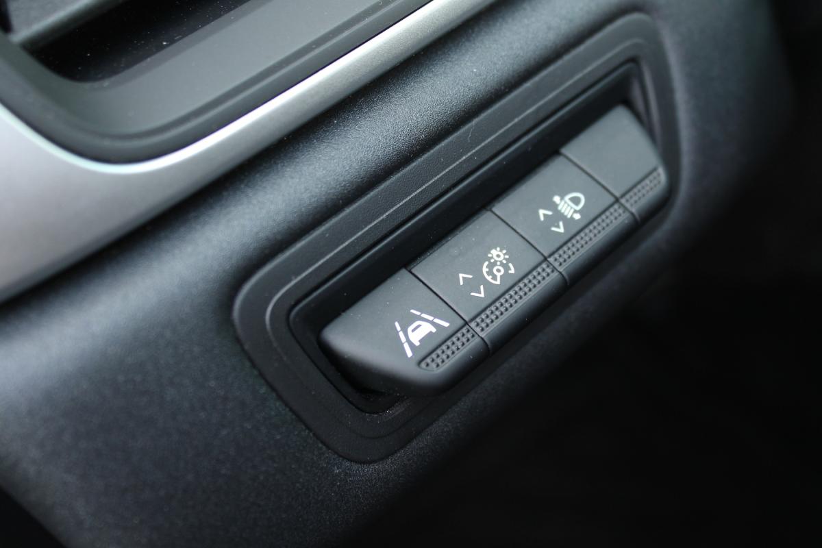 renault-captur-2023-gasolina-999cc