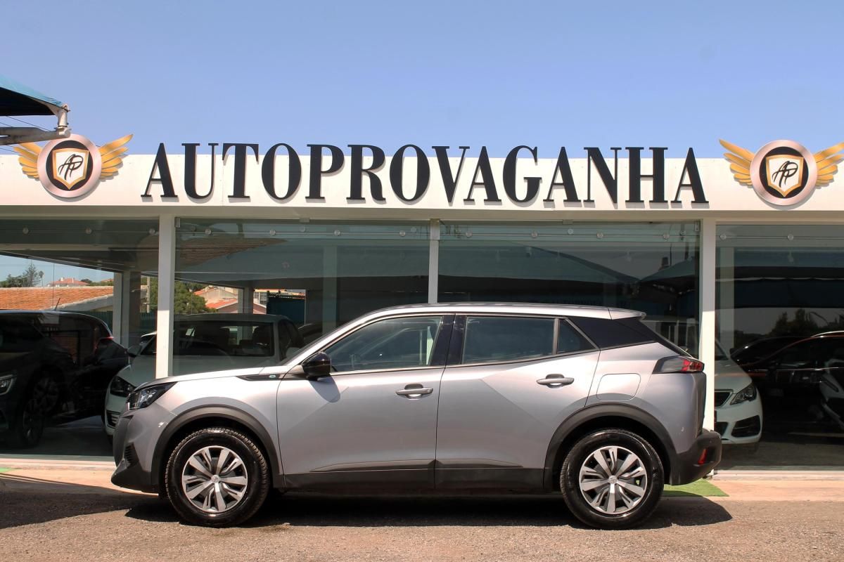 peugeot-2008-2023-eletrico-500cc
