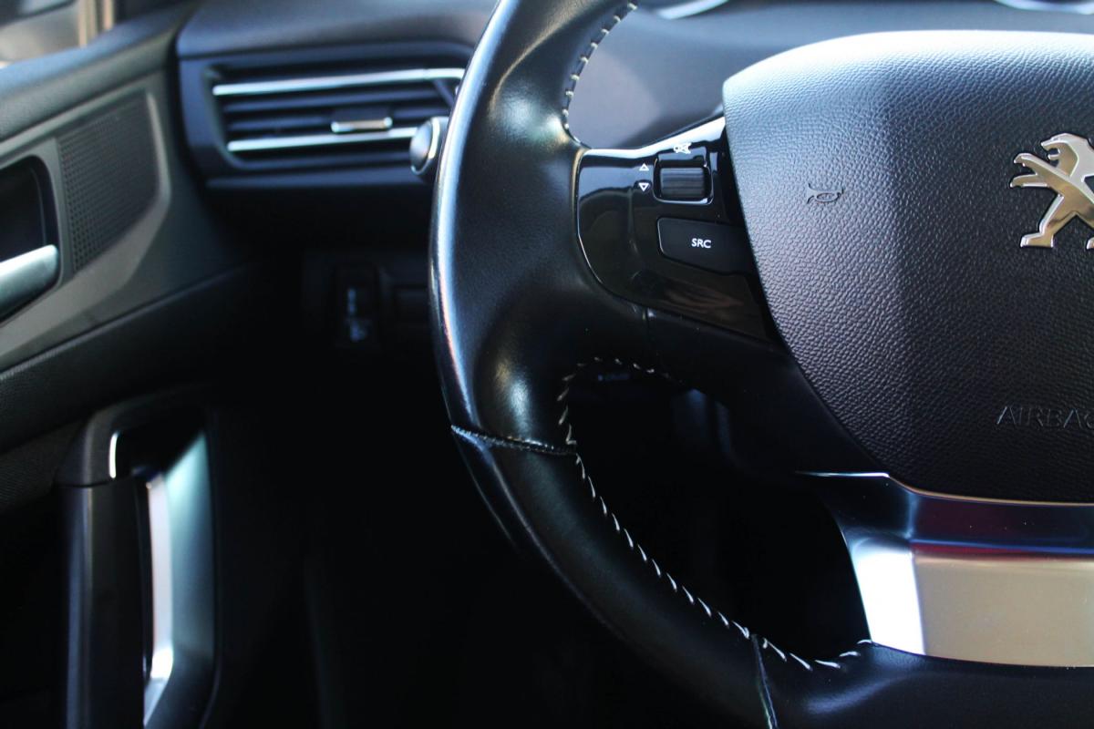 peugeot-308-sw-2018-diesel-1560cc