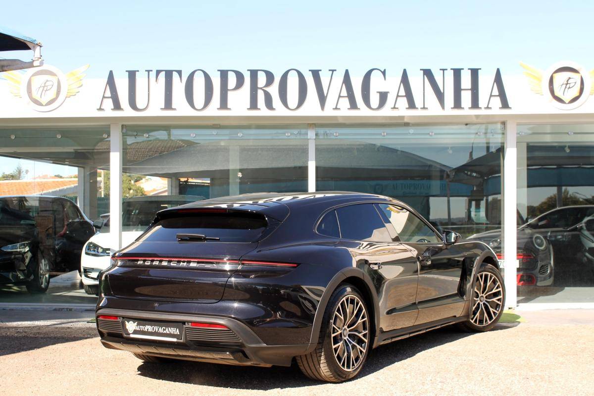 porsche-taycan-2023-eletrico-0cc
