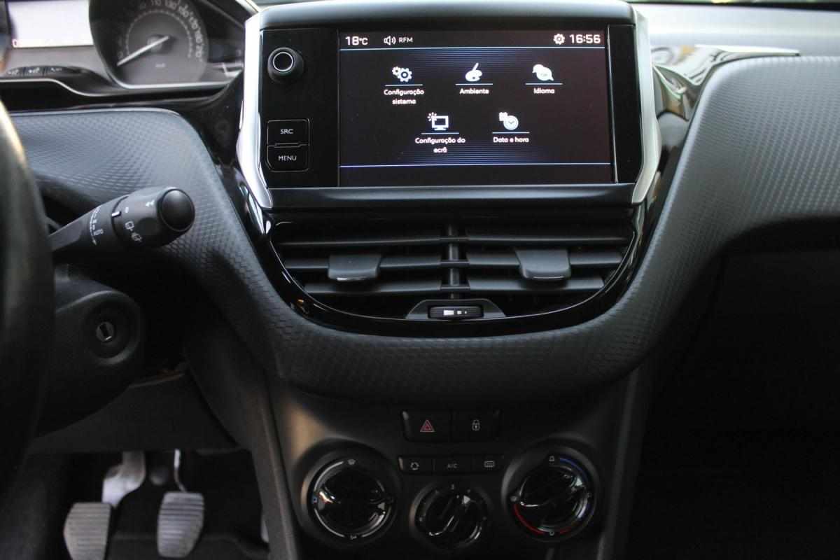 peugeot-2008-2017-diesel-1560cc
