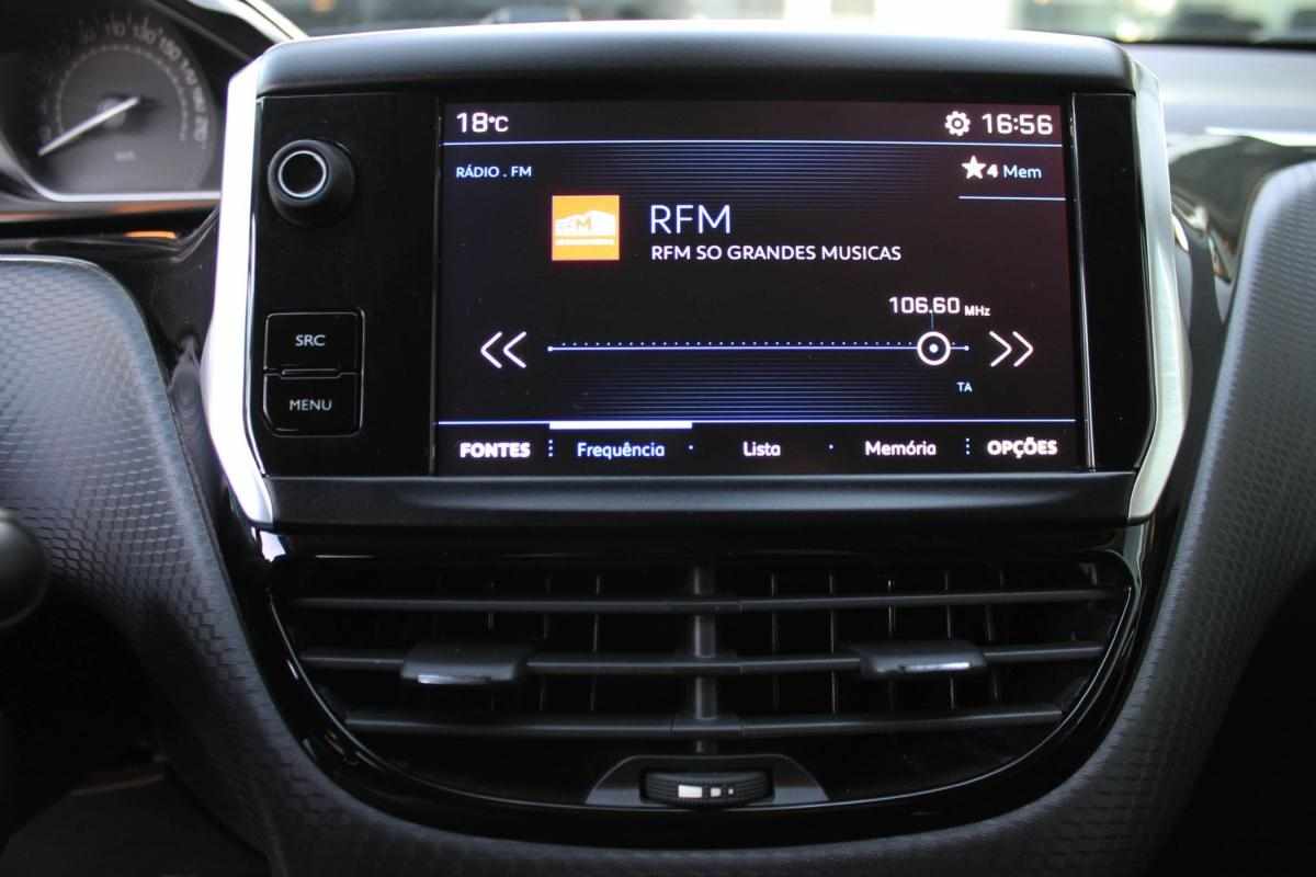 peugeot-2008-2017-diesel-1560cc