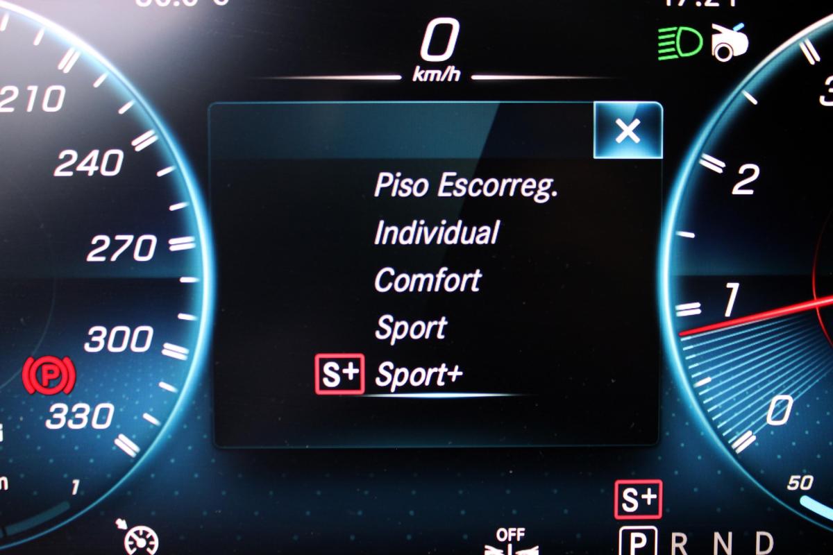 mercedes-benz-amg-gt-2019-gasolina-3982cc