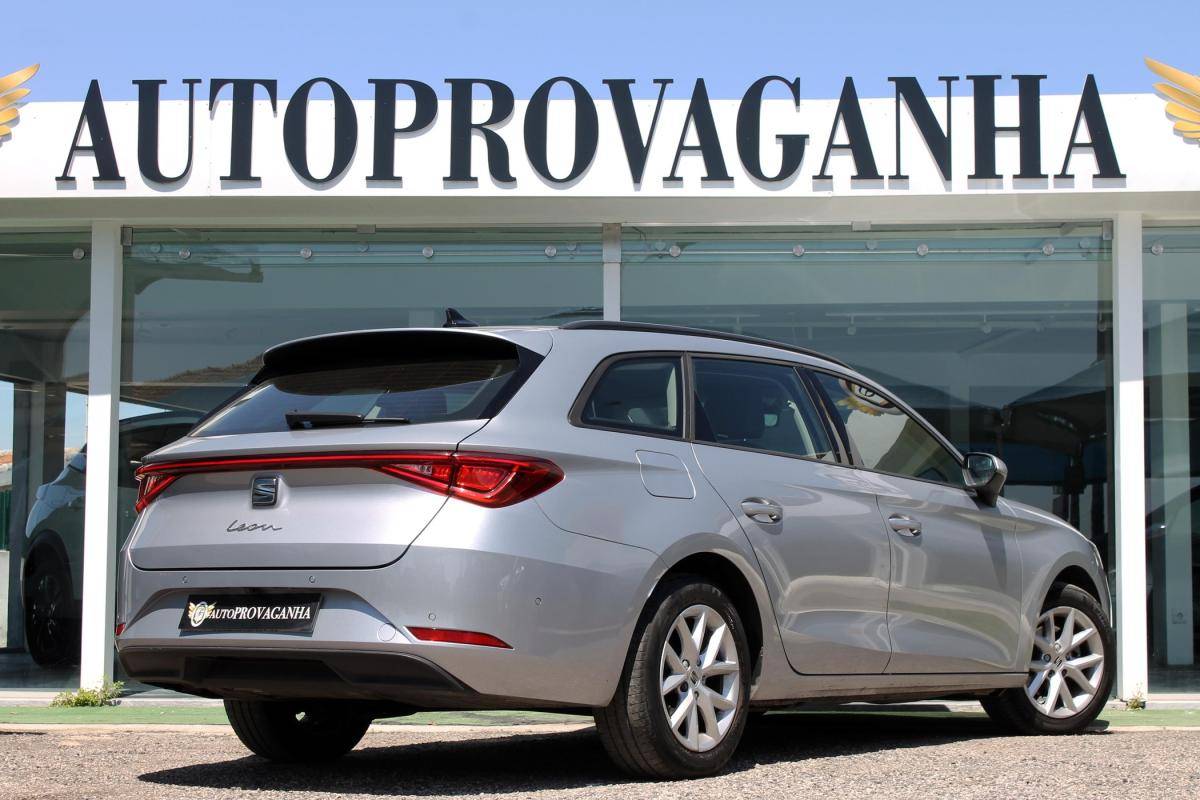 seat-leon-2022-gasolina-999cc