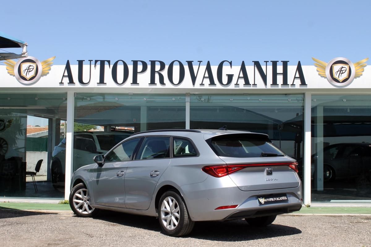 seat-leon-2022-gasolina-999cc
