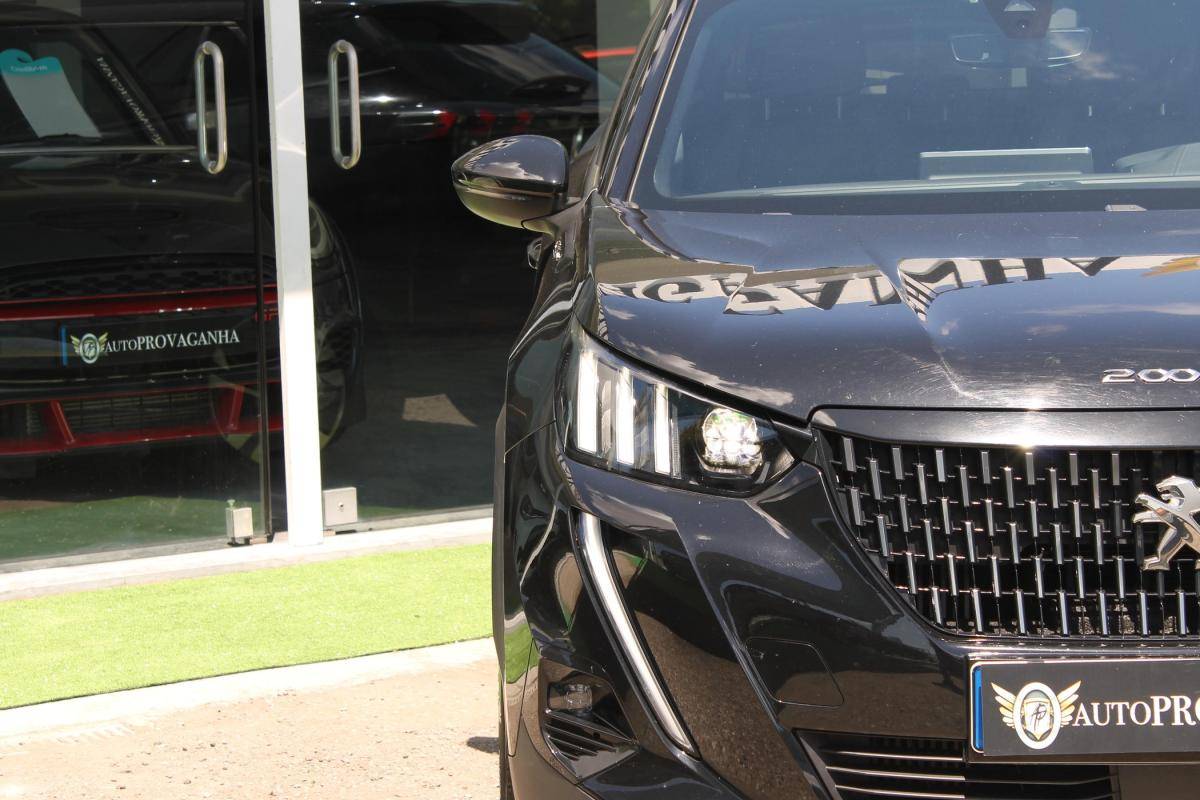 peugeot-2008-2020-gasolina-1199cc