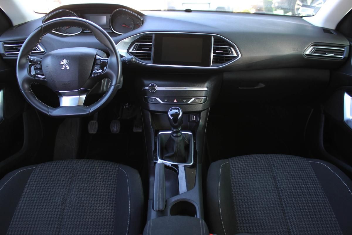 peugeot-308-2020-diesel-1499cc