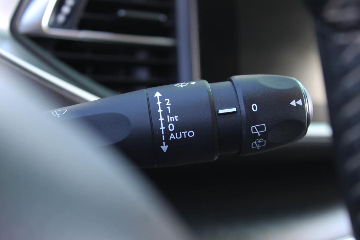 peugeot-308-2020-diesel-1499cc