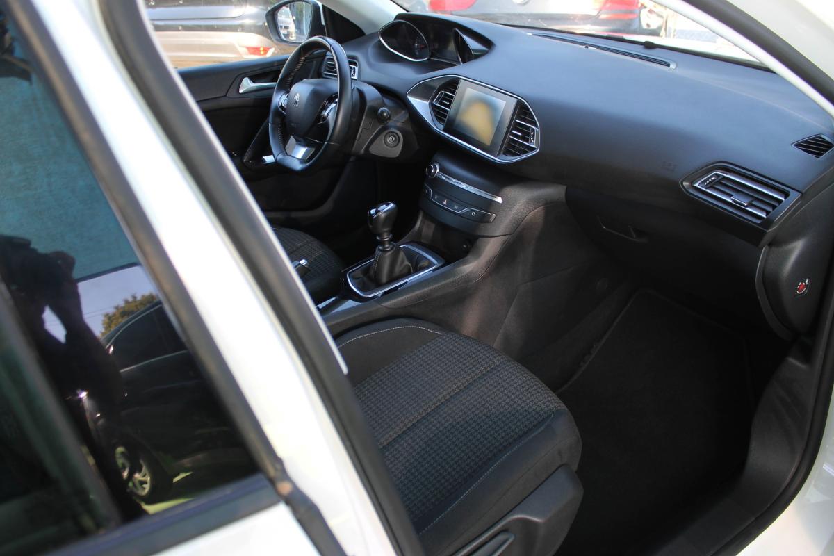 peugeot-308-2020-diesel-1499cc