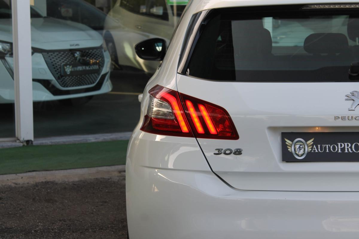 peugeot-308-2020-diesel-1499cc