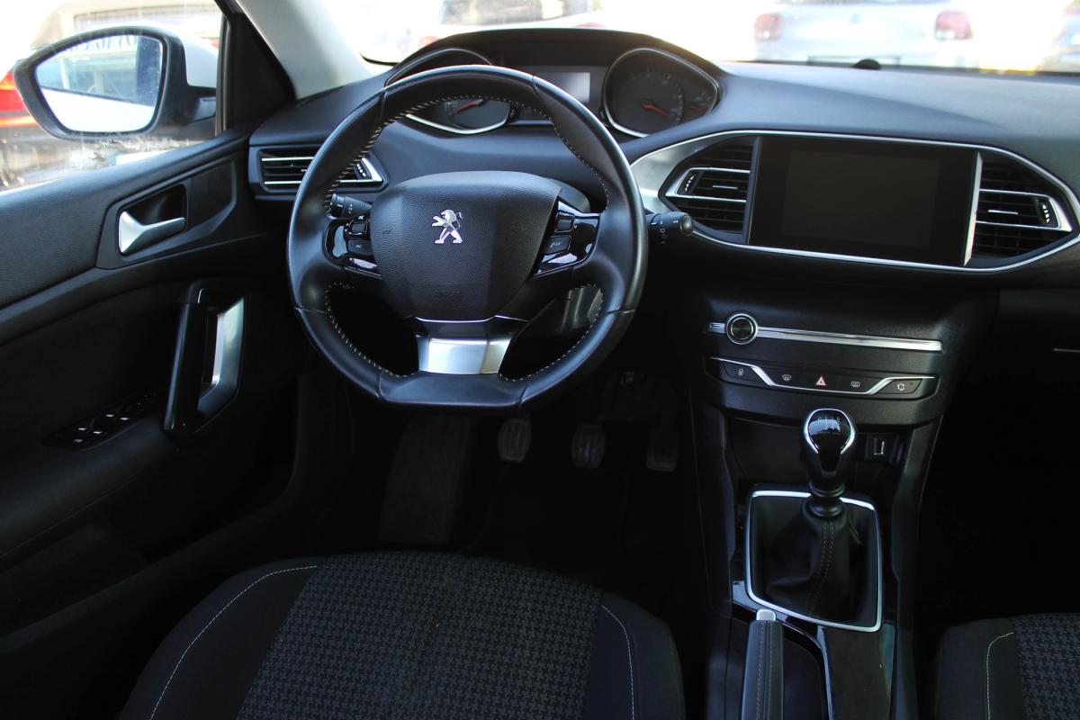 peugeot-308-2020-diesel-1499cc