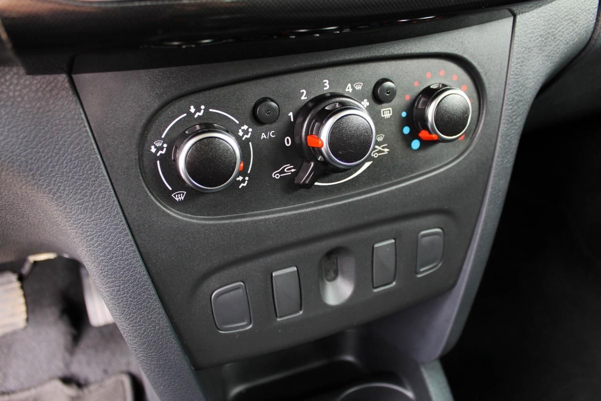 dacia-sandero-2020-diesel-1461cc